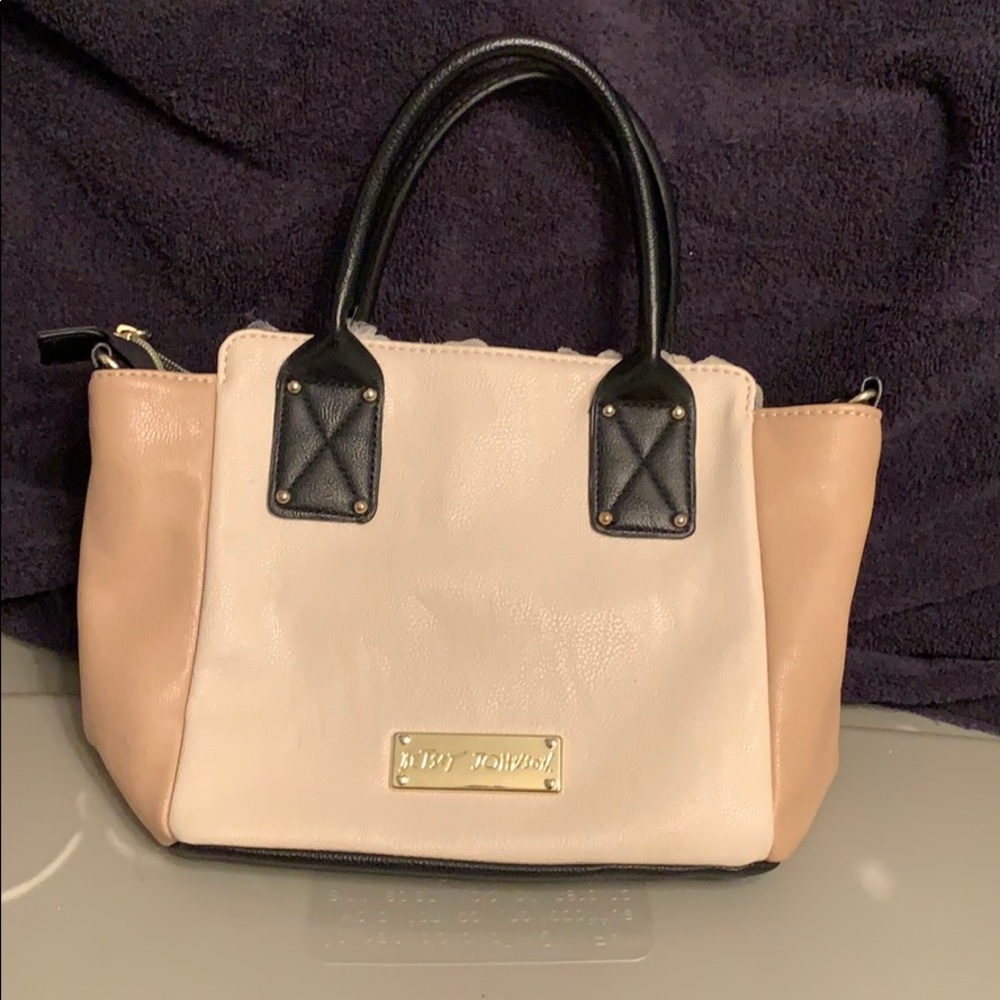 Betsy Johnson purse!!